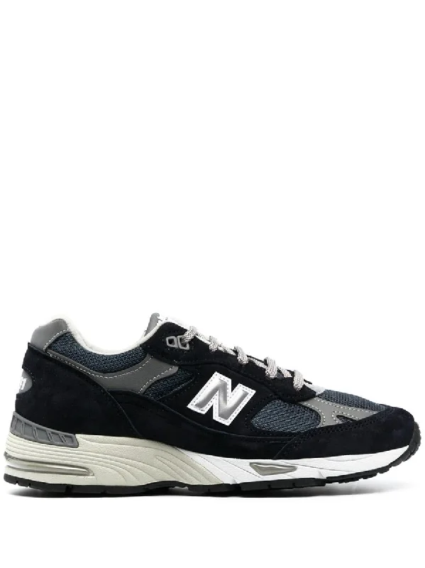 New Balance 991 Shoes