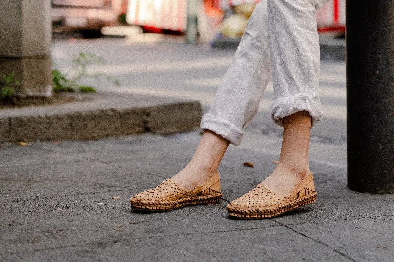 Woven Flat in Honey + No Stripes