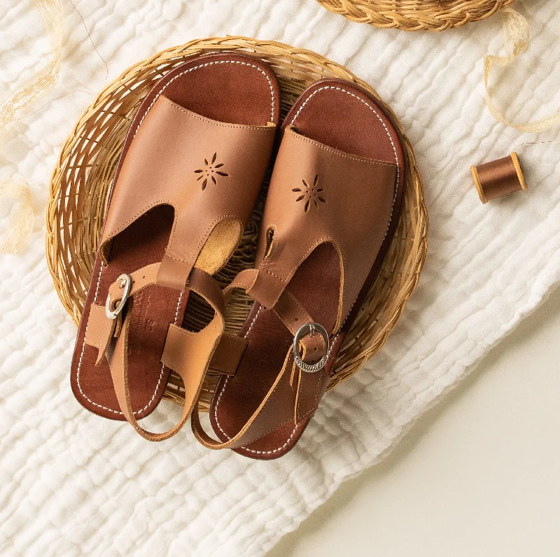 Estrella {Women's Leather Sandals}