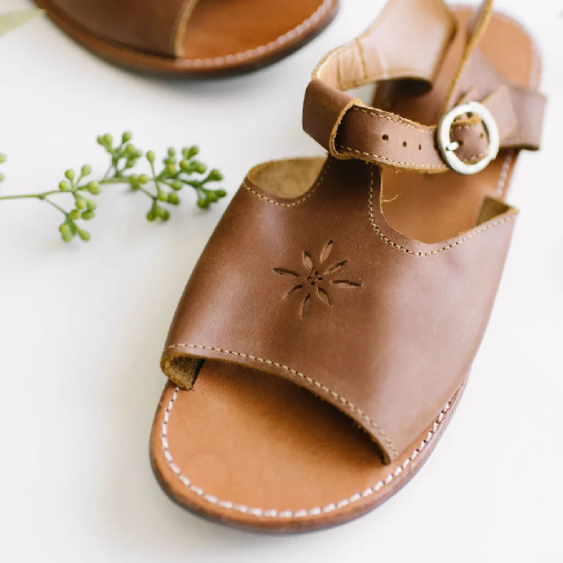 Estrella {Women's Leather Sandals}