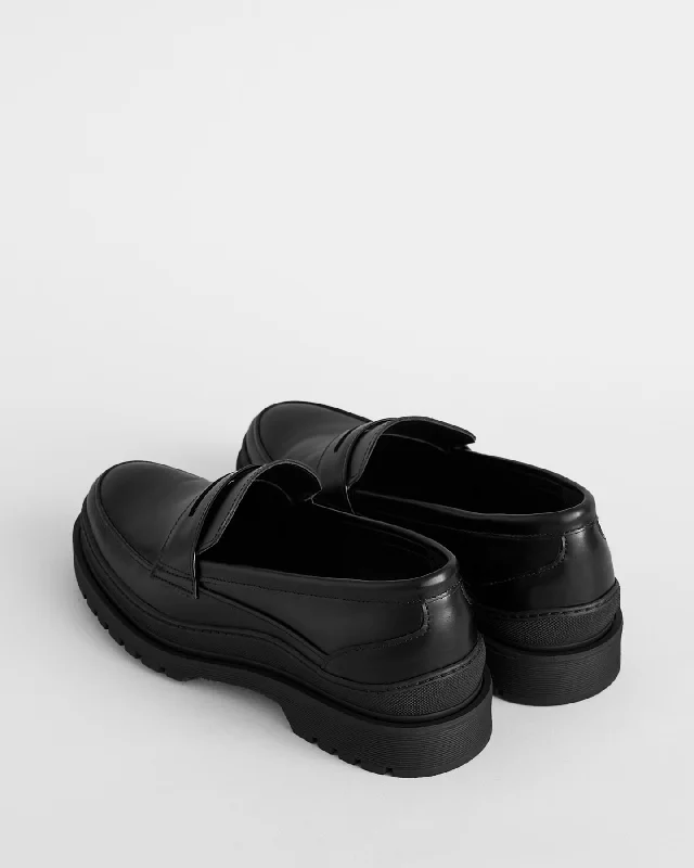 Graves Lugged Loafer