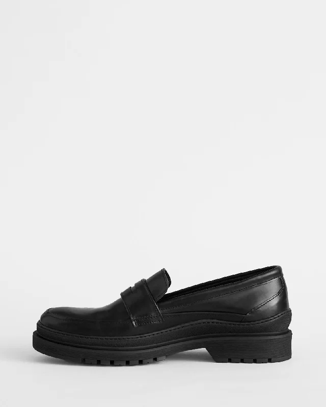 Graves Lugged Loafer