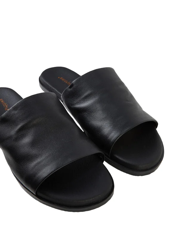 Hush Puppies Womens Paradise Slip On Leather Slides Black Sandals