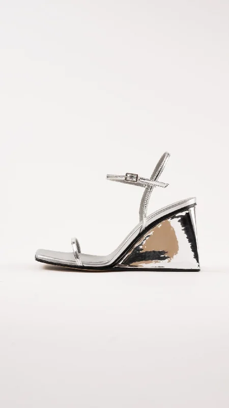 MIRTA - Silver Leather Sandals