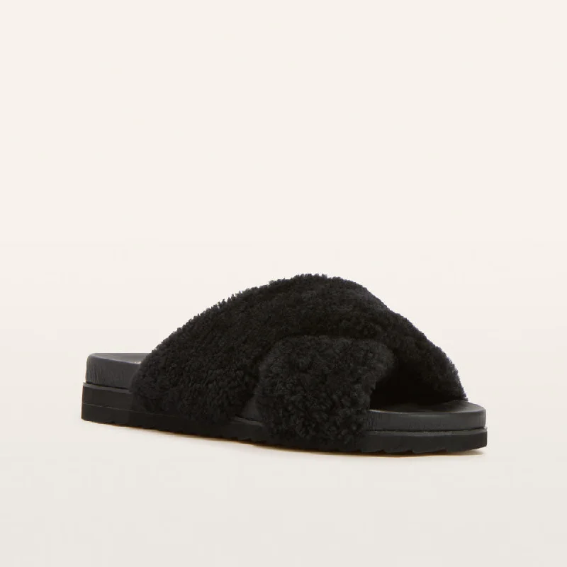 Rebel II Black Shearling