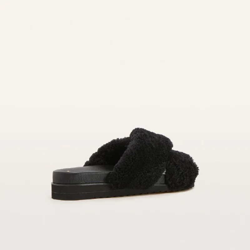 Rebel II Black Shearling