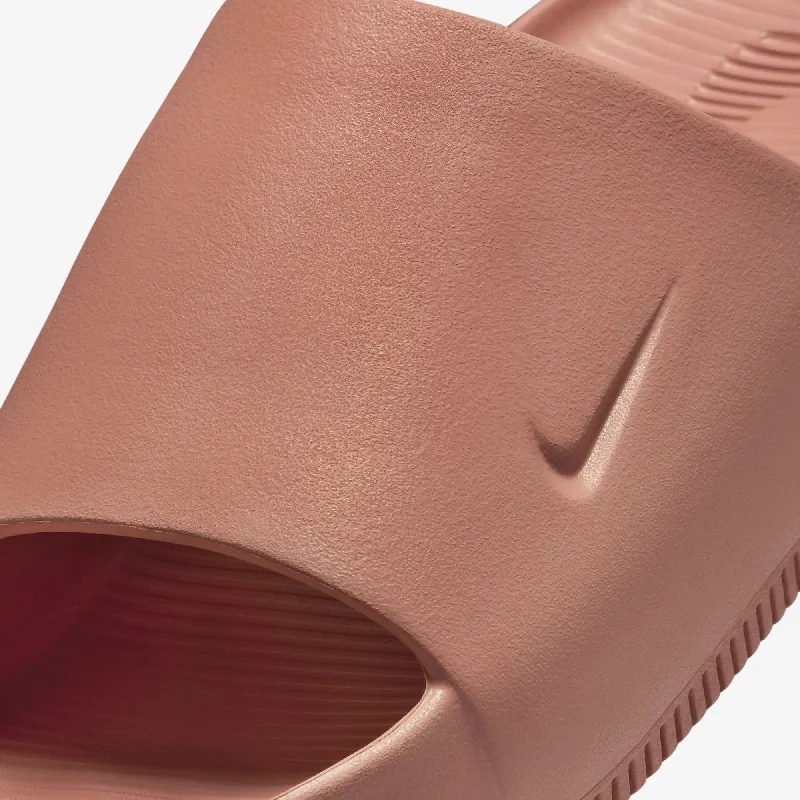 Nike | WMN'S CALM  { TERRA BLUSH/TERRA BLUSH-TERRA BLUSH