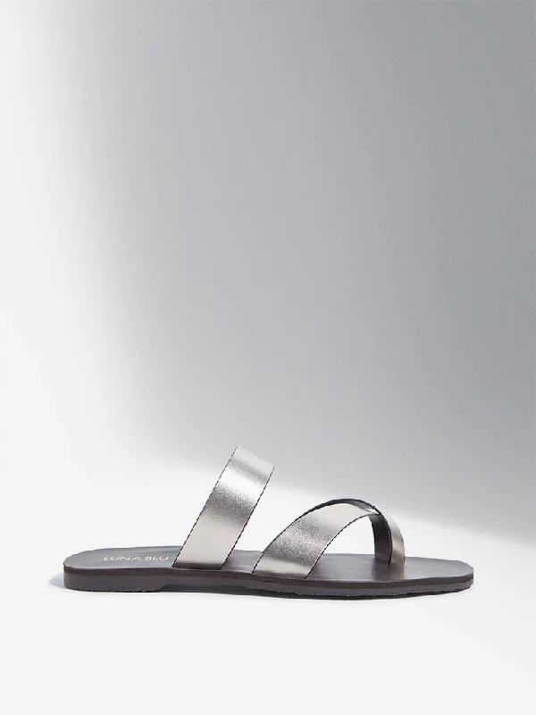 LUNA BLU Dull Gold Toe-Ring Slides