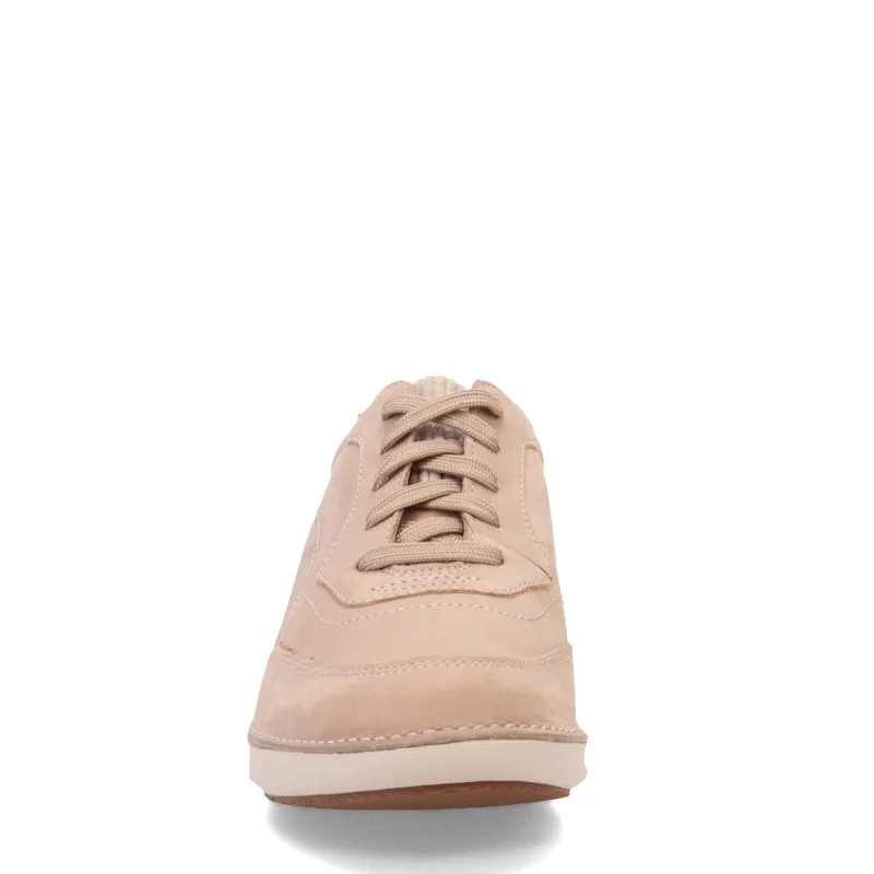 Women's Clarks, Appley Tie Sneaker